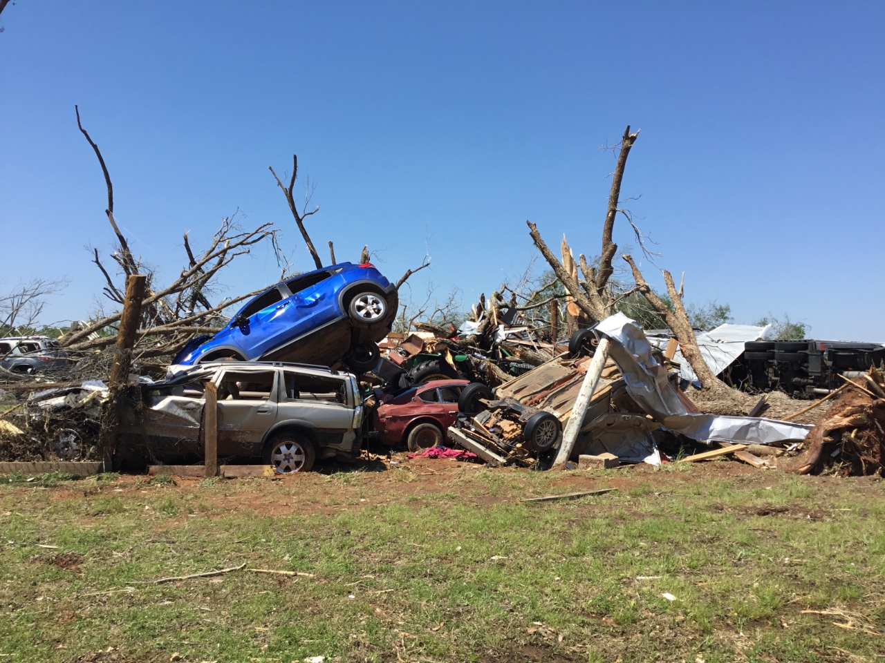 Massive Storm Produces Tornadoes and Claims 9 Lives